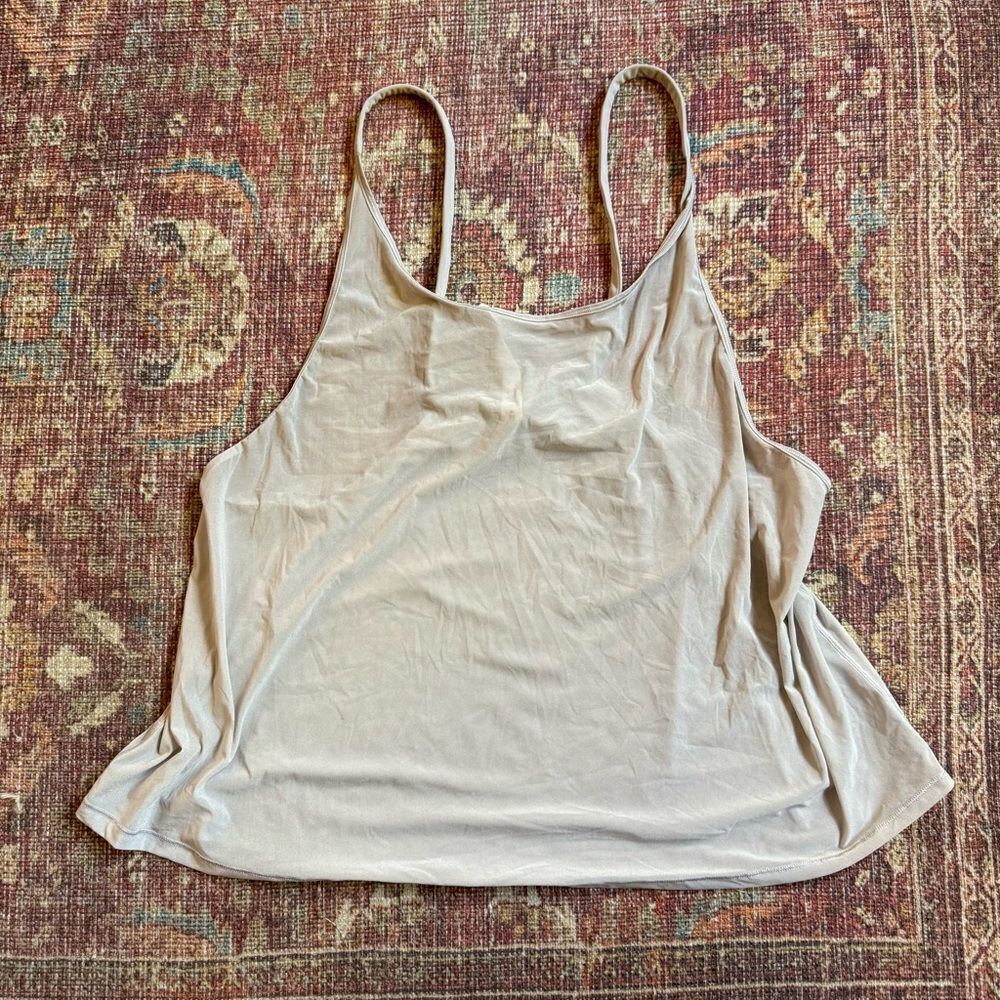 Lululemon athletic Women's Mesh Tank Top size 12